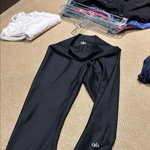 ALO Yoga Charcoal Leggings
